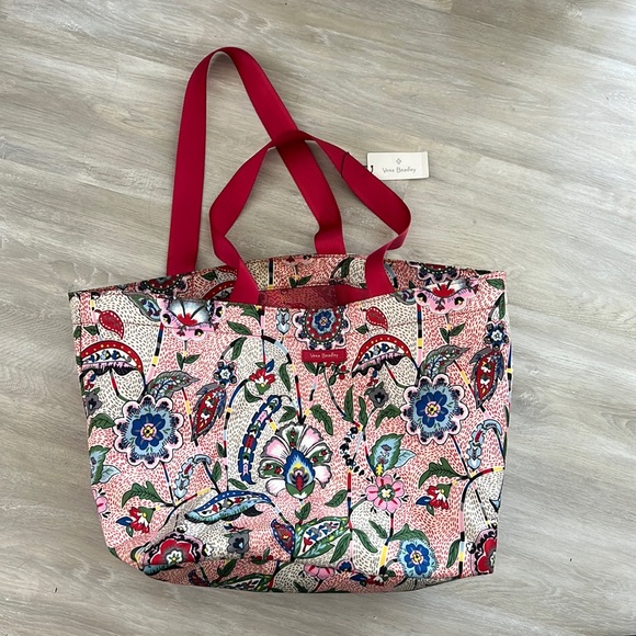 Vera Bradley Handbags - Vera Bradley Swim Tote with mess top